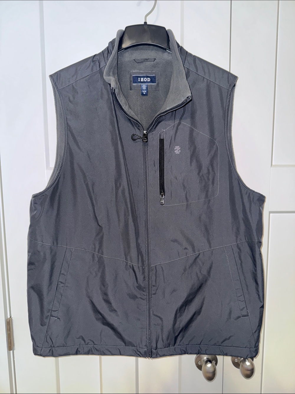 Izod Men's Dark Gray Full-Zip Performance Vest